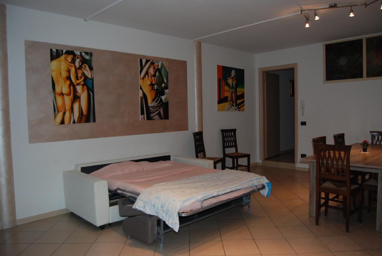 Case Vacanza Le Vele Desenzano del Garda Exterior photo